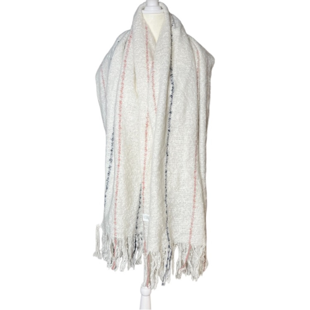 Super soft oversized fringe stripe down scarf - Picture 3 of 7